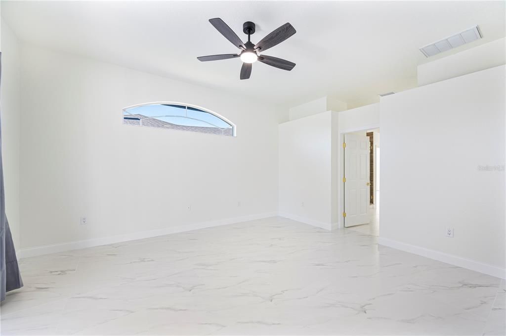 For Sale: $497,990 (4 beds, 2 baths, 2202 Square Feet)