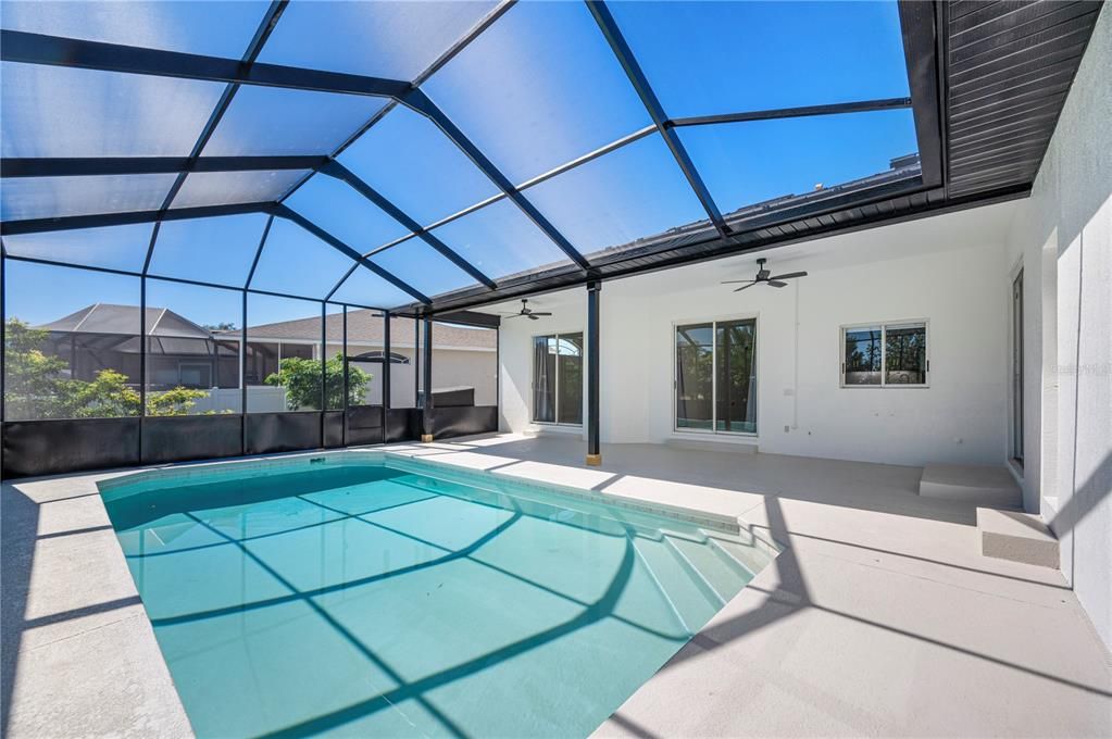 For Sale: $497,990 (4 beds, 2 baths, 2202 Square Feet)