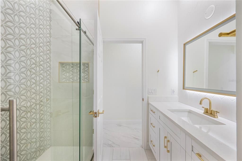 For Sale: $497,990 (4 beds, 2 baths, 2202 Square Feet)