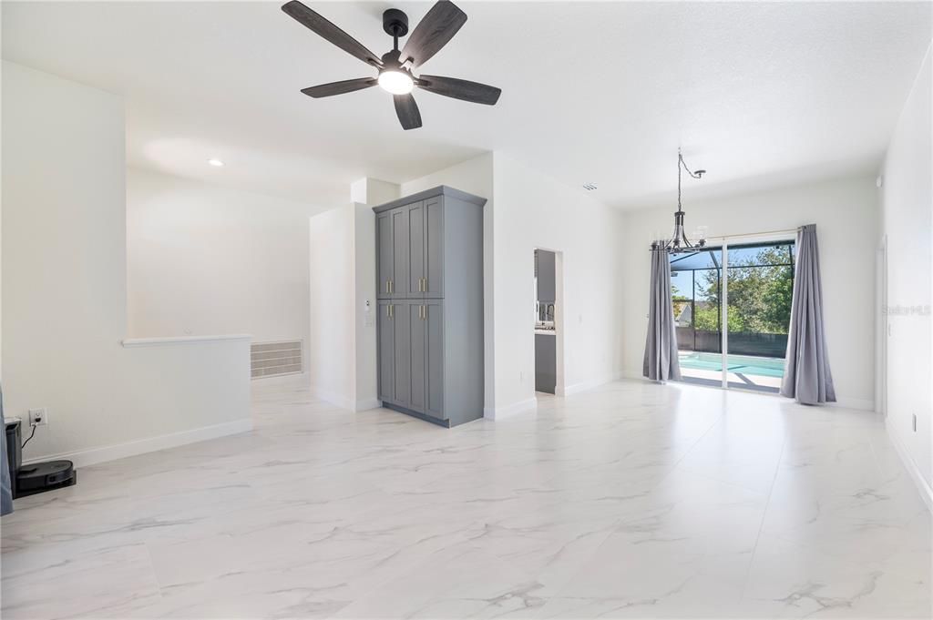 For Sale: $497,990 (4 beds, 2 baths, 2202 Square Feet)