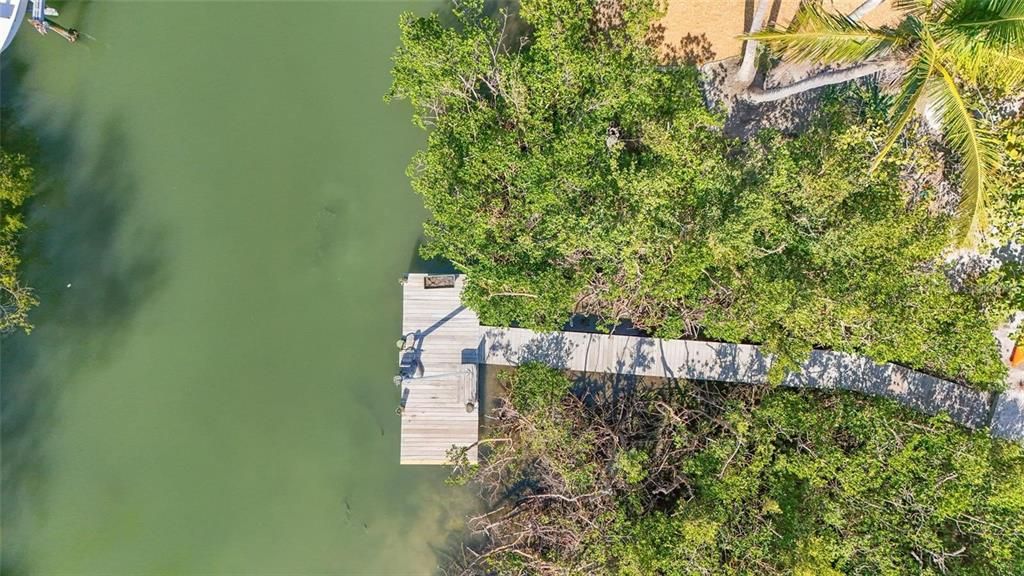 For Sale: $1,575,000 (3 beds, 3 baths, 2214 Square Feet)