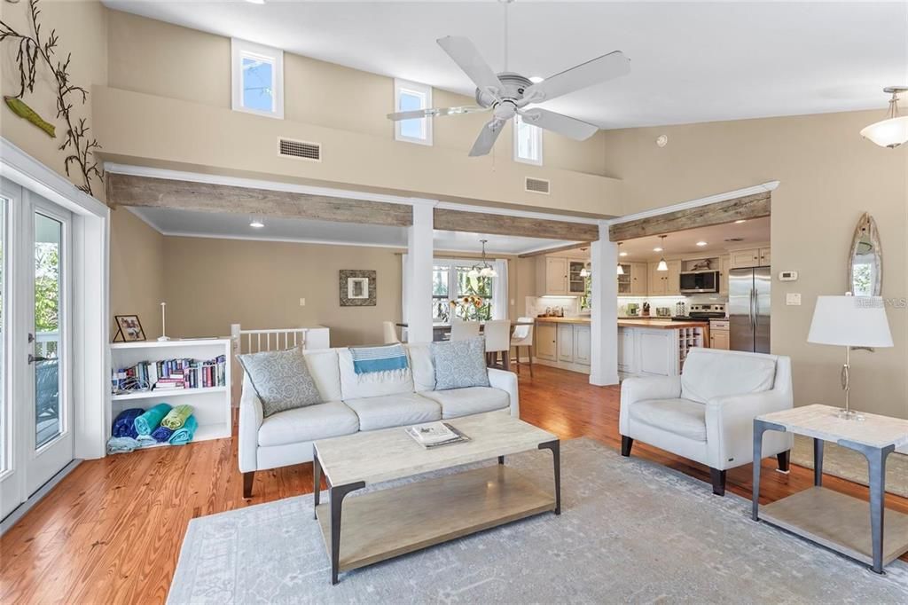 For Sale: $1,575,000 (3 beds, 3 baths, 2214 Square Feet)