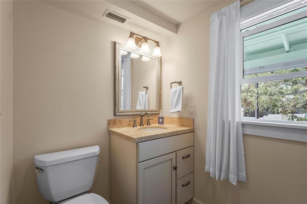 For Sale: $1,575,000 (3 beds, 3 baths, 2214 Square Feet)