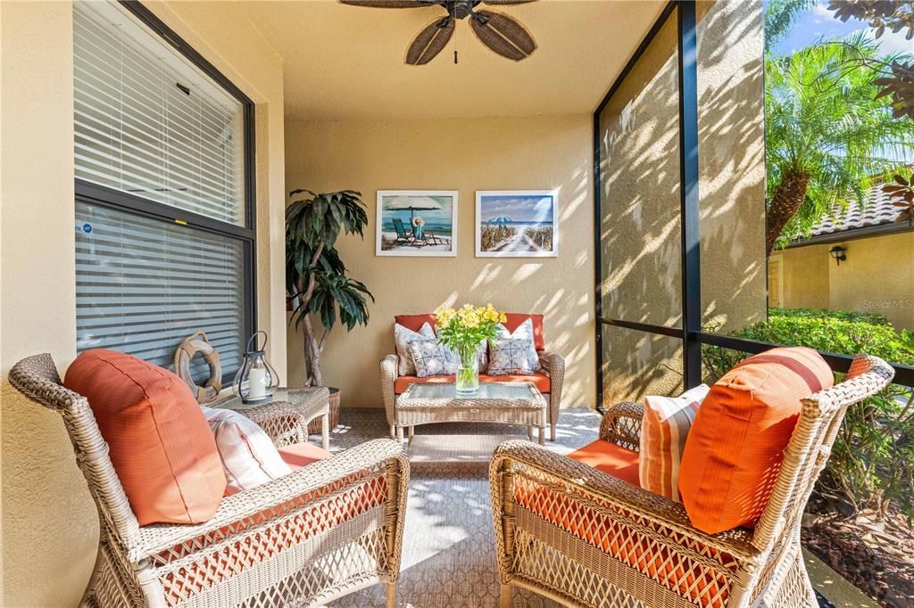 For Sale: $385,000 (2 beds, 2 baths, 1716 Square Feet)