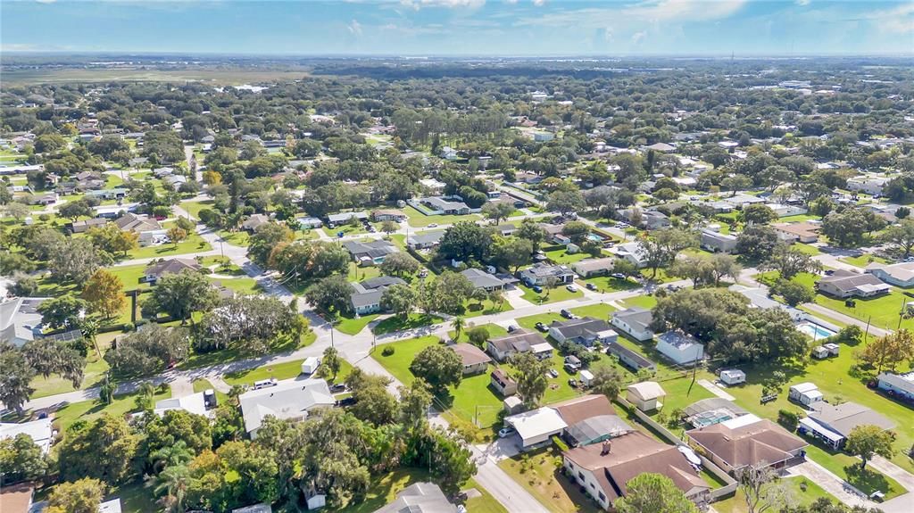 Active With Contract: $315,000 (2 beds, 1 baths, 1338 Square Feet)