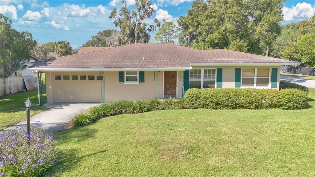 Active With Contract: $315,000 (2 beds, 1 baths, 1338 Square Feet)