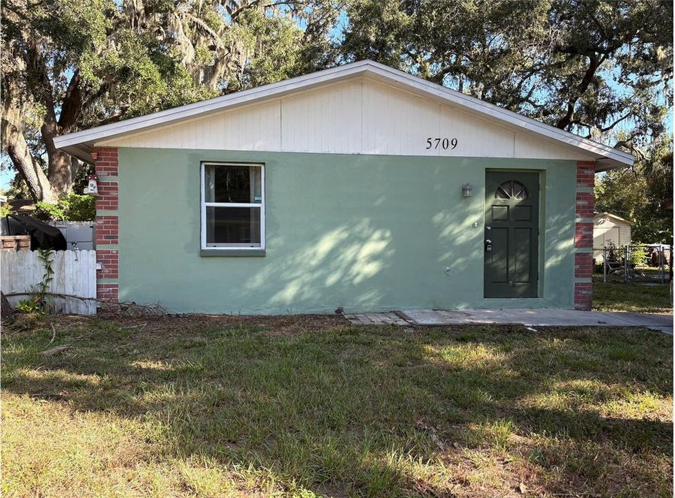 Vendido Recientemente: $210,000 (0 camas, 0 baños, 1500 Pies cuadrados)