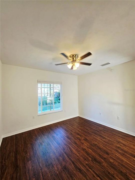 Active With Contract: $370,000 (4 beds, 2 baths, 2178 Square Feet)