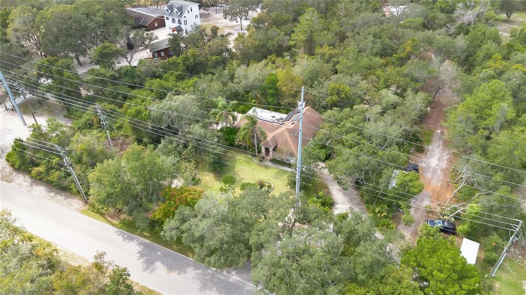 For Sale: $400,000 (3 beds, 2 baths, 1647 Square Feet)