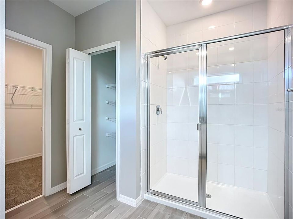 For Sale: $362,000 (3 beds, 2 baths, 1738 Square Feet)