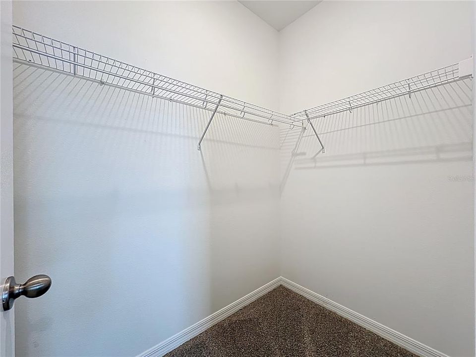 For Sale: $362,000 (3 beds, 2 baths, 1738 Square Feet)