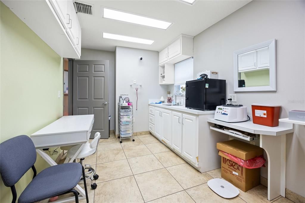 For Sale: $319,000 (0 beds, 0 baths, 2261 Square Feet)