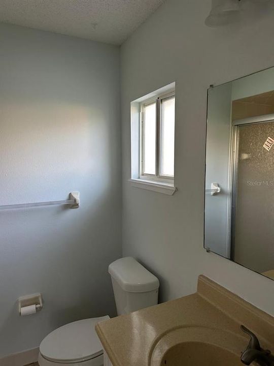 For Rent: $1,450 (2 beds, 2 baths, 864 Square Feet)