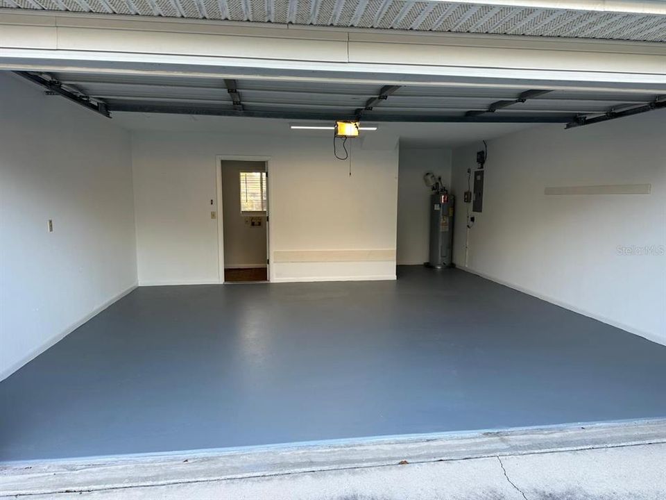 For Rent: $1,450 (2 beds, 2 baths, 864 Square Feet)