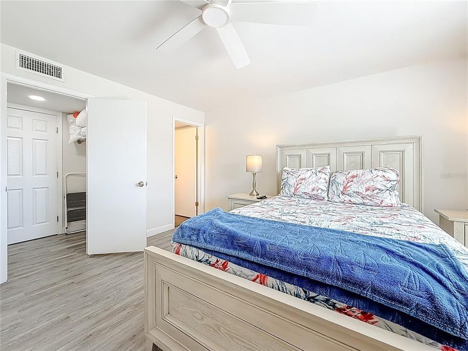 En Venta: $619,000 (2 camas, 2 baños, 1285 Pies cuadrados)