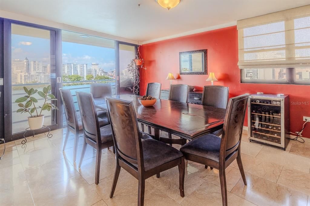 待售: $1,995,000 (4 贝兹, 3 浴室, 2962 平方英尺)