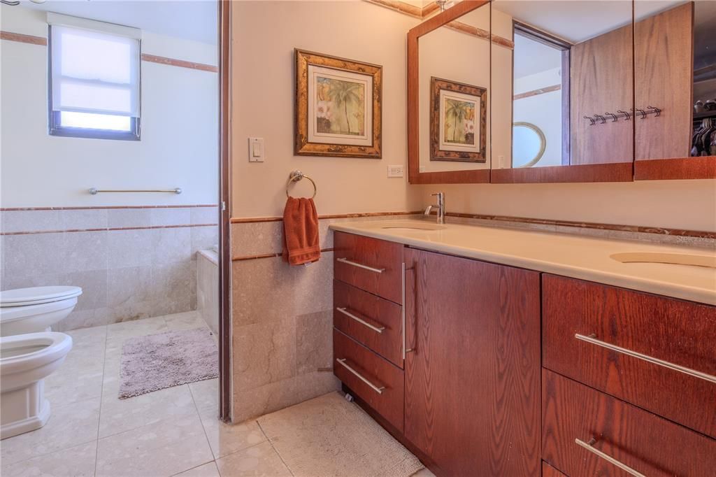 待售: $1,995,000 (4 贝兹, 3 浴室, 2962 平方英尺)