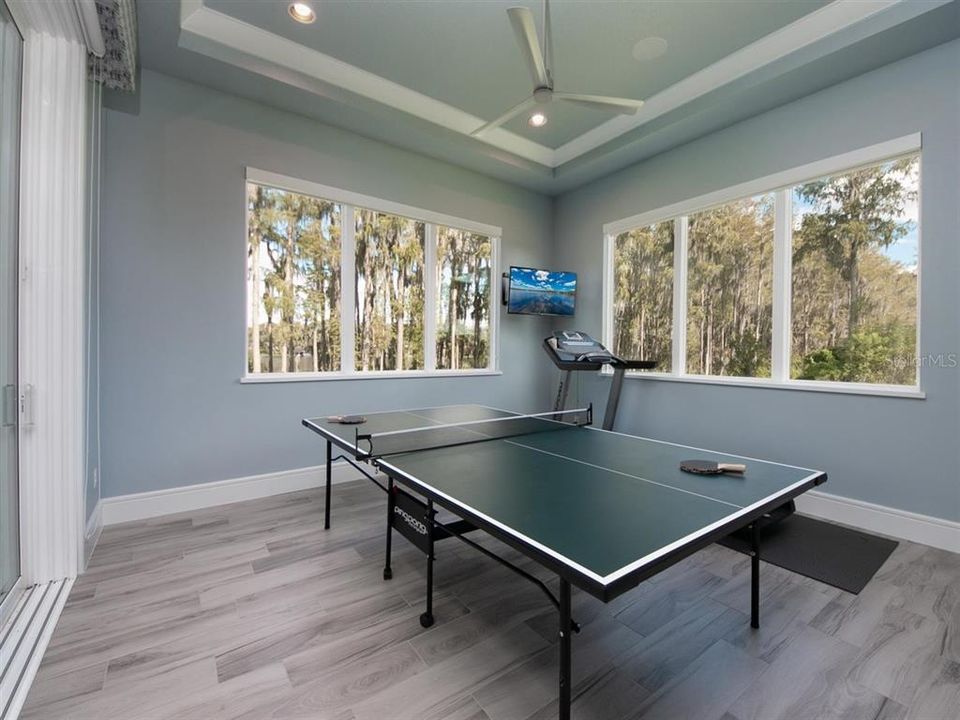 For Rent: $18,500 (6 beds, 7 baths, 6853 Square Feet)