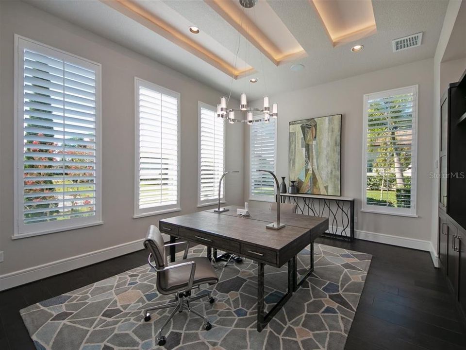 For Rent: $18,500 (6 beds, 7 baths, 6853 Square Feet)