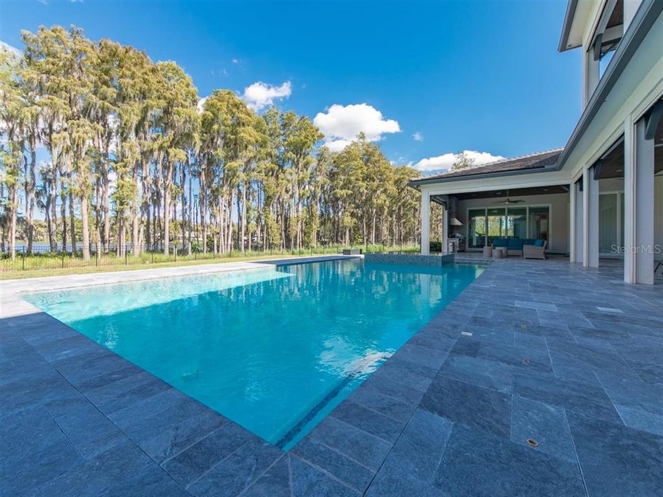 For Rent: $18,500 (6 beds, 7 baths, 6853 Square Feet)