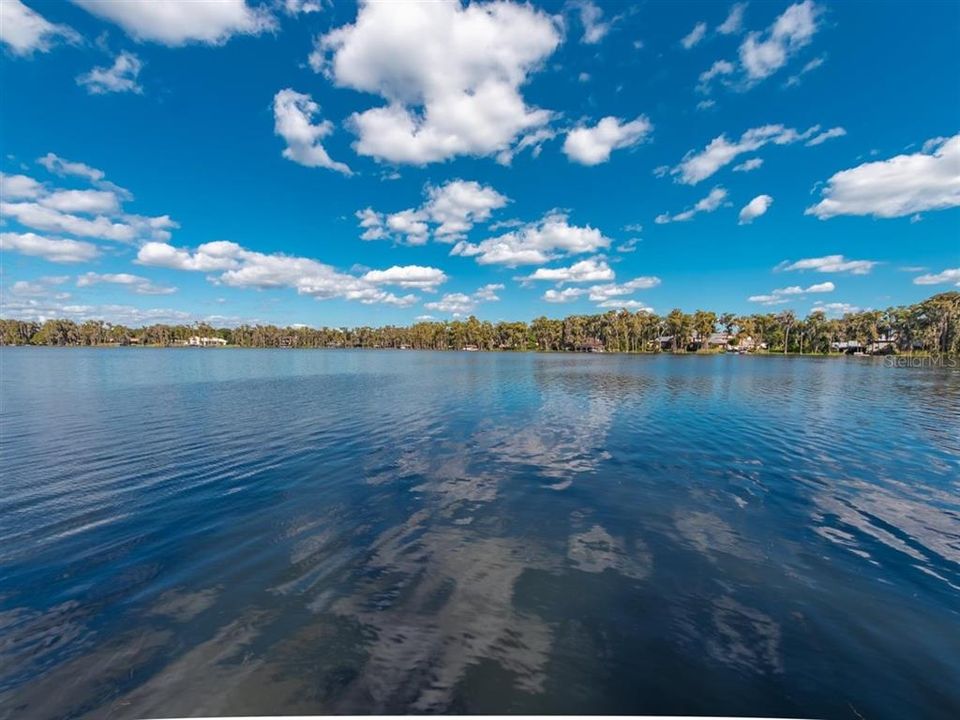 For Rent: $18,500 (6 beds, 7 baths, 6853 Square Feet)