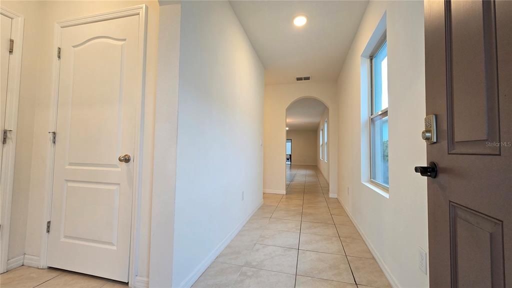 For Rent: $2,300 (3 beds, 2 baths, 1666 Square Feet)