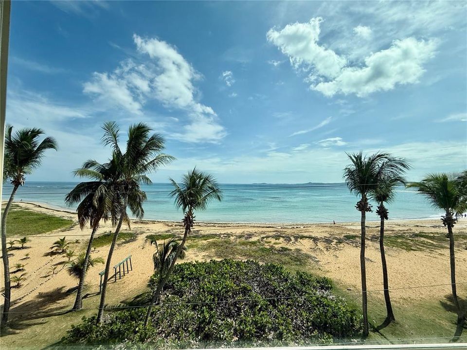 For Sale: $575,000 (1 beds, 2 baths, 0 Square Feet)