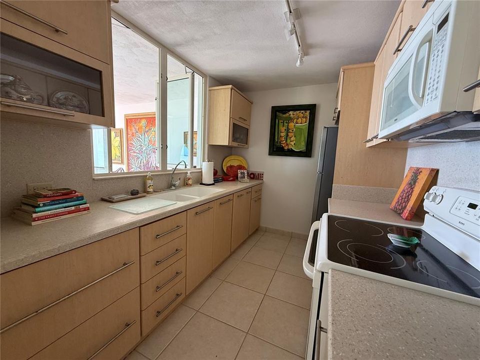 For Sale: $575,000 (1 beds, 2 baths, 0 Square Feet)