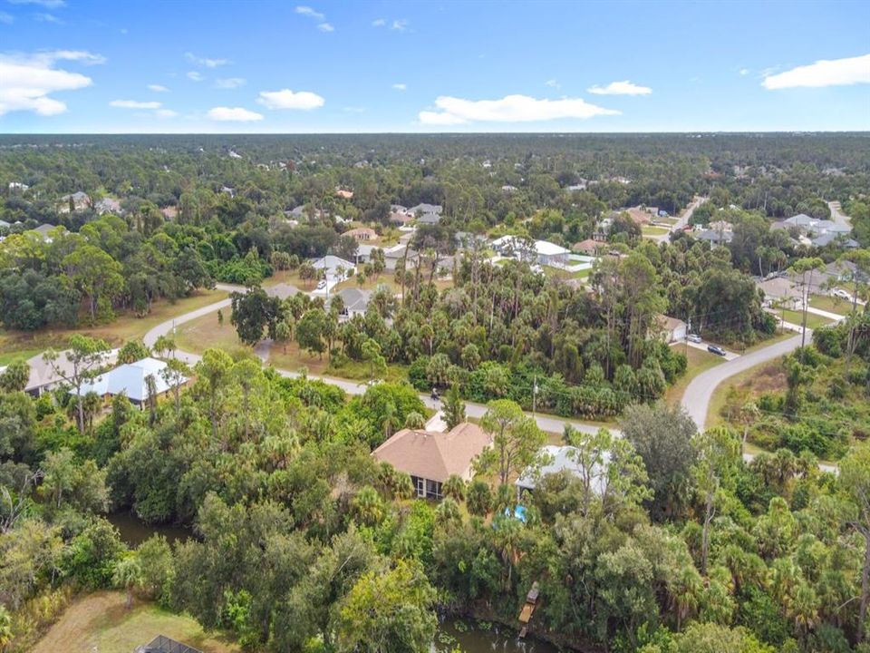 For Sale: $300,000 (3 beds, 2 baths, 1789 Square Feet)