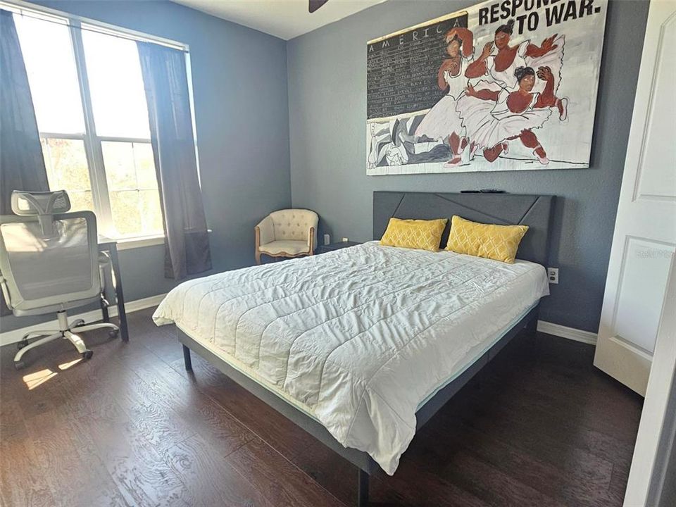 For Sale: $265,000 (2 beds, 2 baths, 1080 Square Feet)