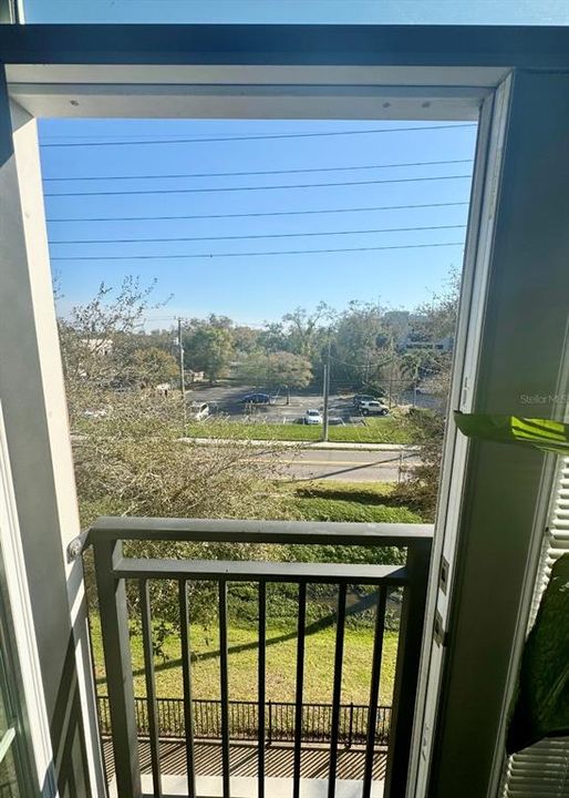 For Sale: $265,000 (2 beds, 2 baths, 1080 Square Feet)