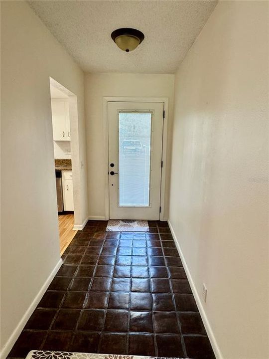 For Sale: $219,500 (2 beds, 2 baths, 1398 Square Feet)