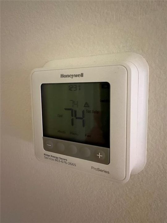 For Sale: $219,500 (2 beds, 2 baths, 1398 Square Feet)