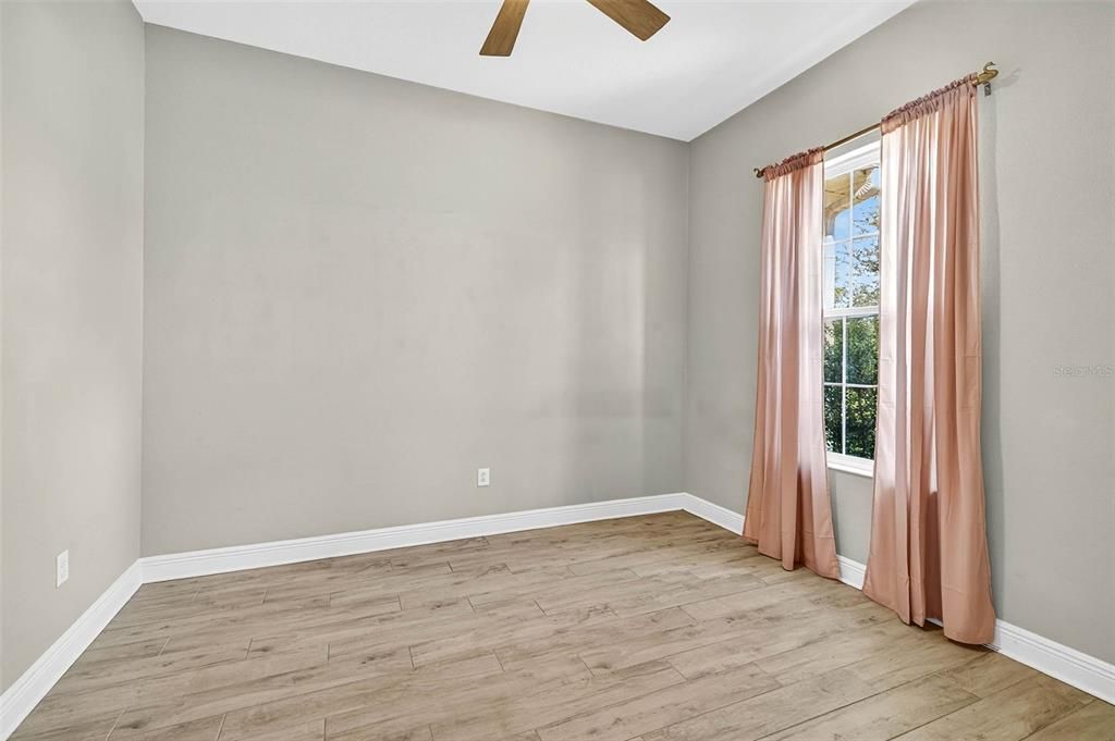 For Sale: $715,000 (4 beds, 3 baths, 2558 Square Feet)