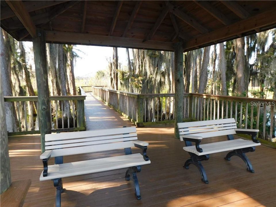 For Sale: $715,000 (4 beds, 3 baths, 2558 Square Feet)