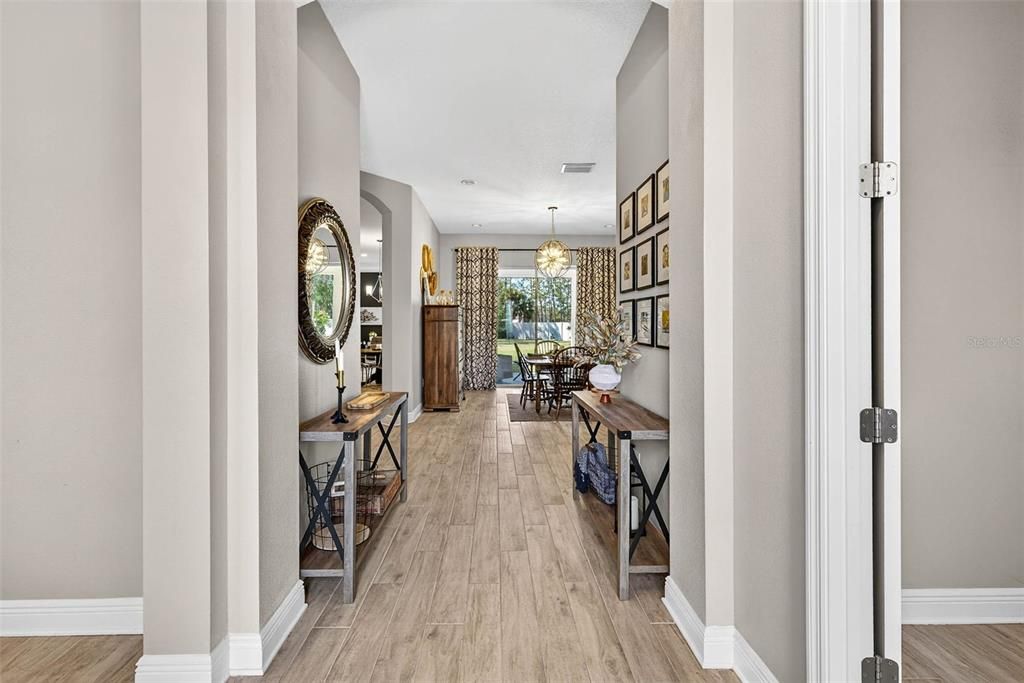 For Sale: $715,000 (4 beds, 3 baths, 2558 Square Feet)