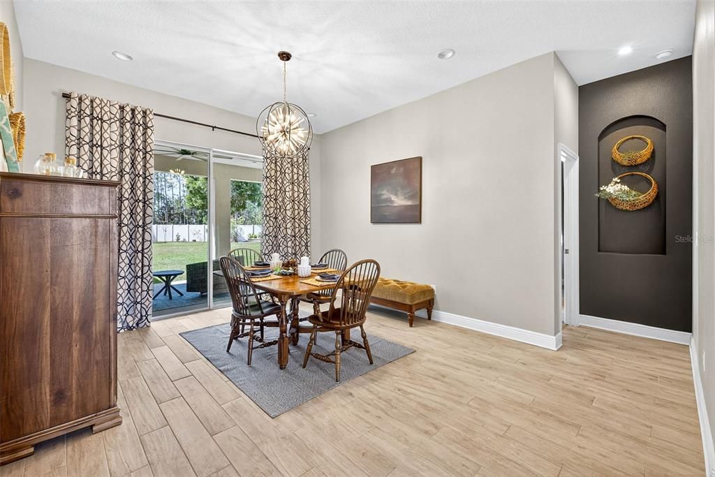 For Sale: $715,000 (4 beds, 3 baths, 2558 Square Feet)