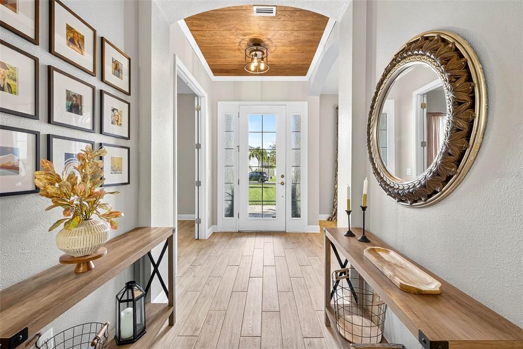 For Sale: $715,000 (4 beds, 3 baths, 2558 Square Feet)