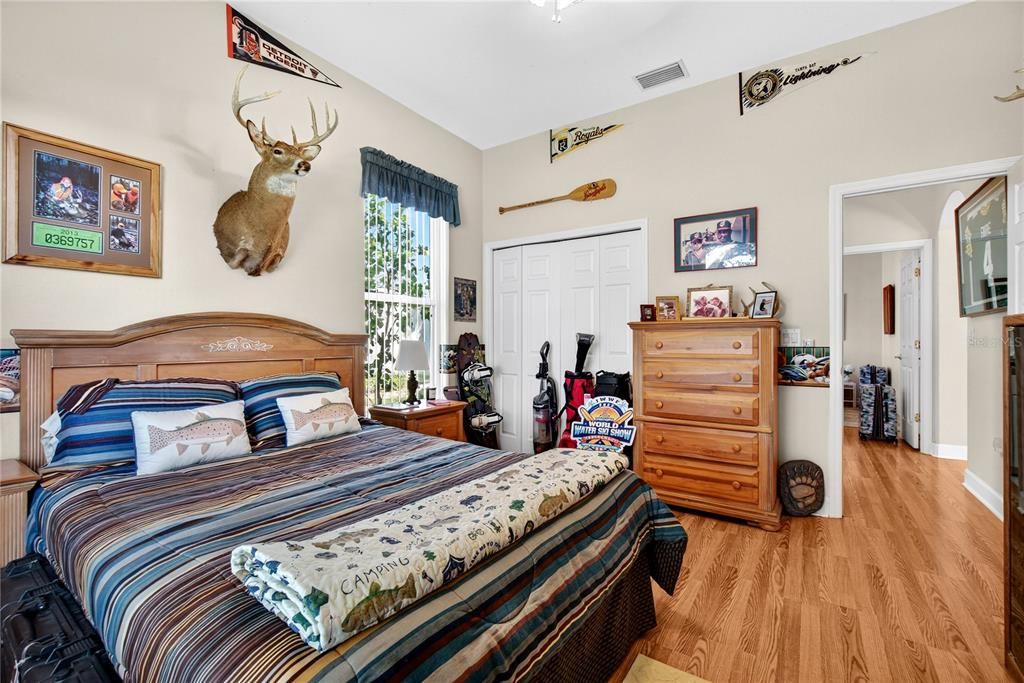 На продажу: $795,000 (4 спален, 3 ванн, 2525 Квадратных фут)