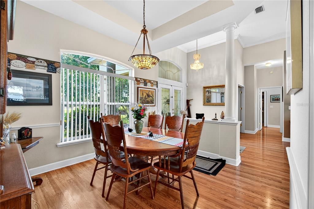 На продажу: $795,000 (4 спален, 3 ванн, 2525 Квадратных фут)