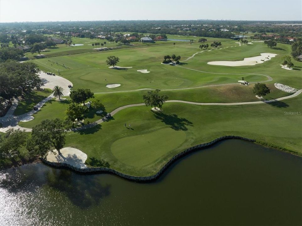 For Sale: $900,000 (4 beds, 3 baths, 3485 Square Feet)