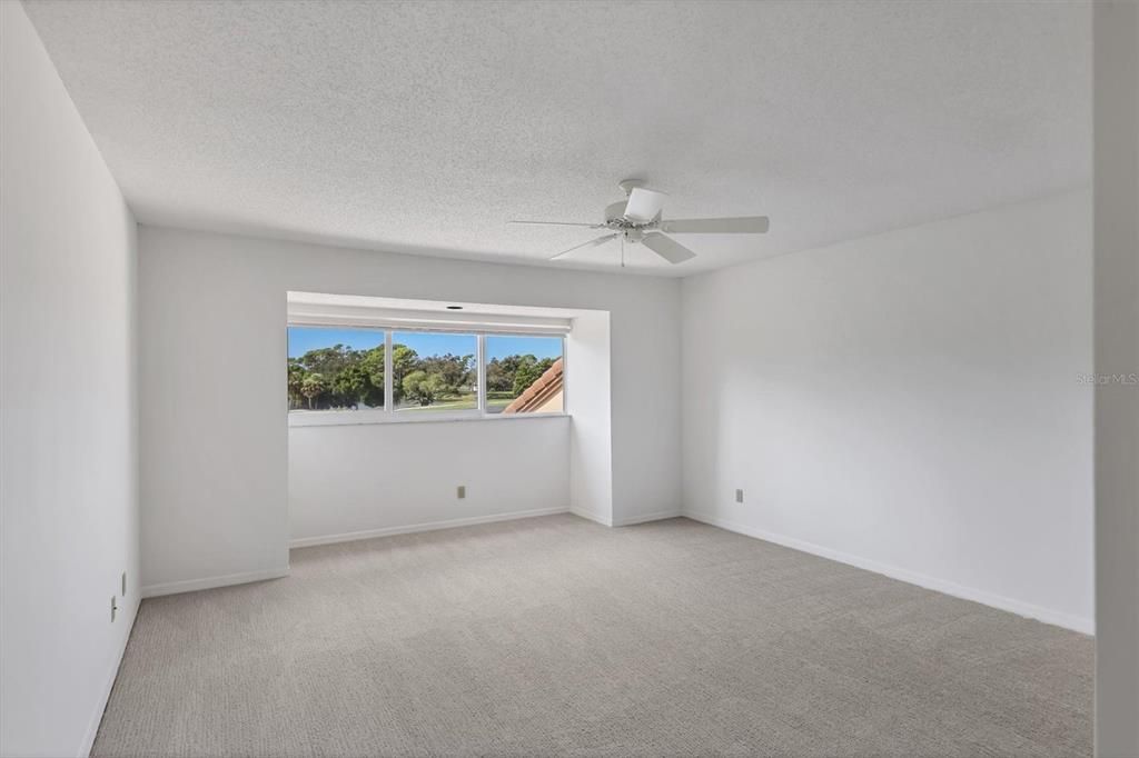 For Sale: $900,000 (4 beds, 3 baths, 3485 Square Feet)