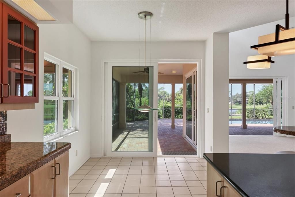 For Sale: $900,000 (4 beds, 3 baths, 3485 Square Feet)