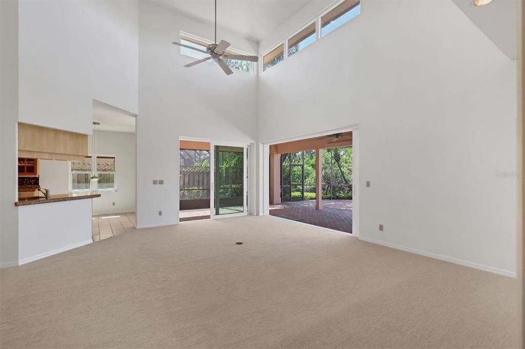 For Sale: $900,000 (4 beds, 3 baths, 3485 Square Feet)