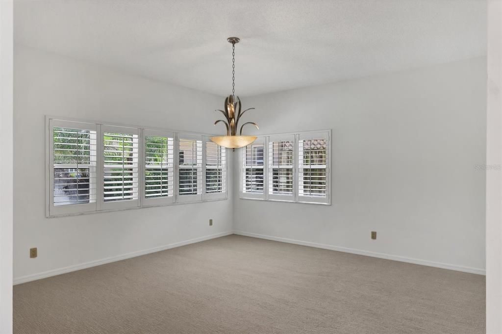 For Sale: $900,000 (4 beds, 3 baths, 3485 Square Feet)