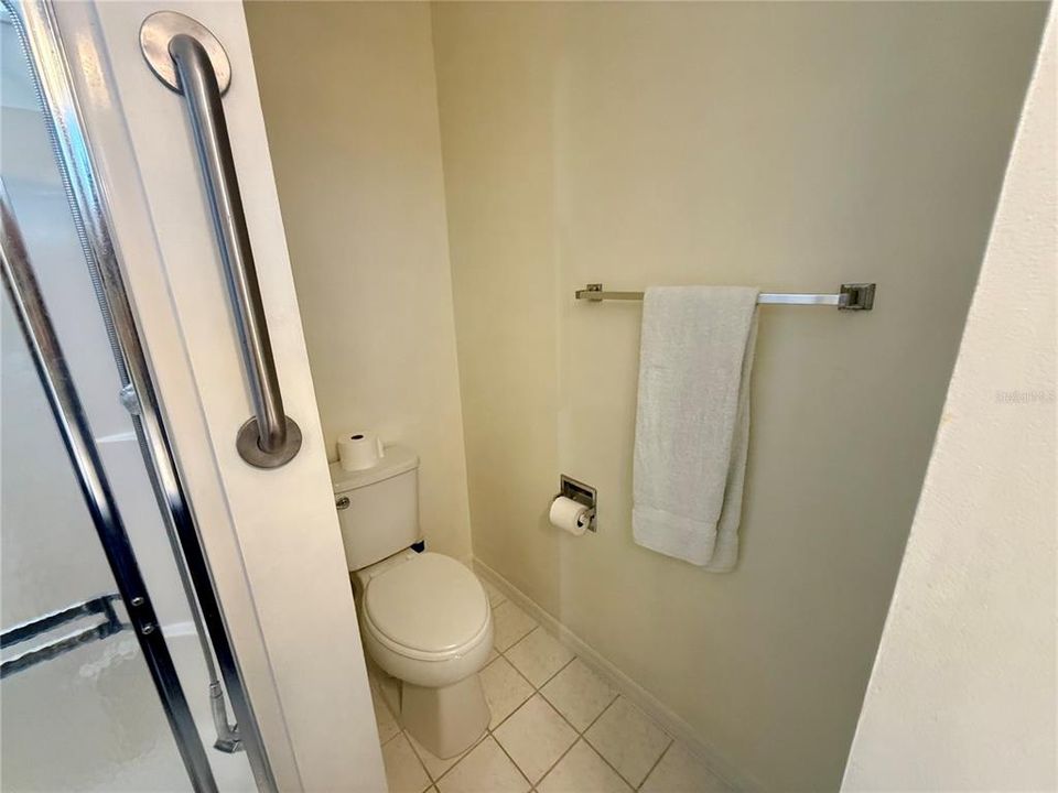 For Rent: $1,550 (2 beds, 2 baths, 1466 Square Feet)