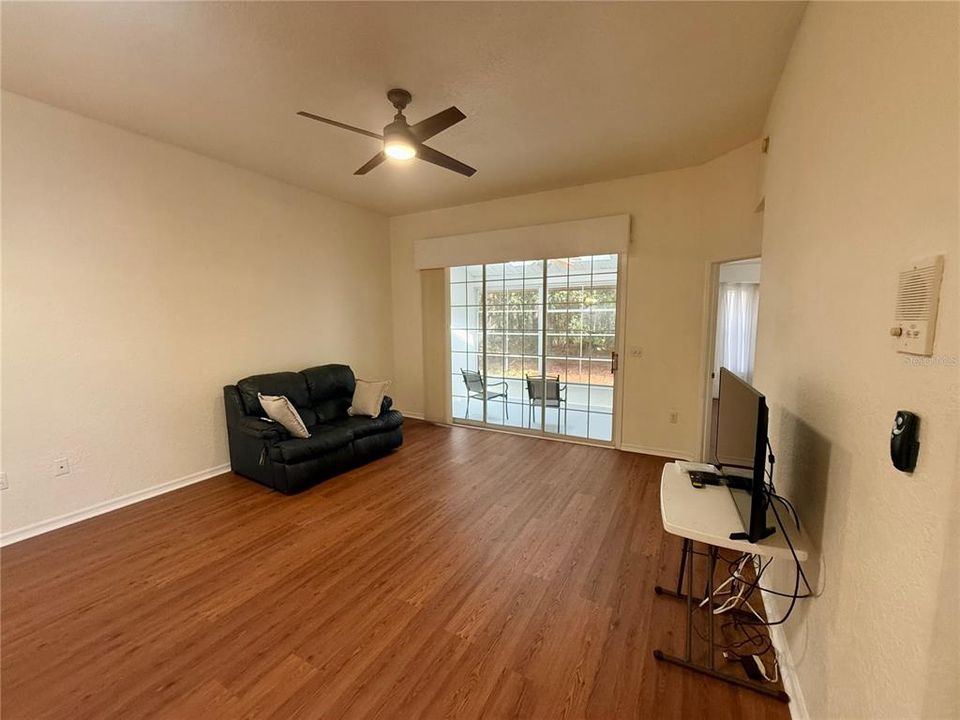 For Rent: $1,550 (2 beds, 2 baths, 1466 Square Feet)