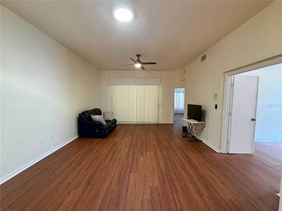For Rent: $1,550 (2 beds, 2 baths, 1466 Square Feet)