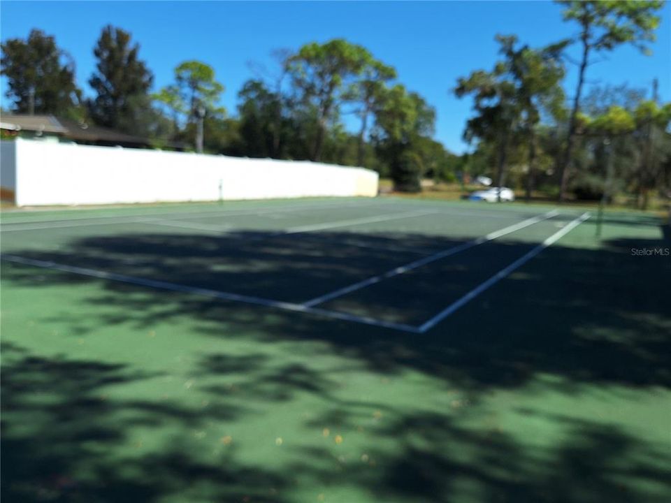 For Sale: $565,000 (4 beds, 3 baths, 2727 Square Feet)