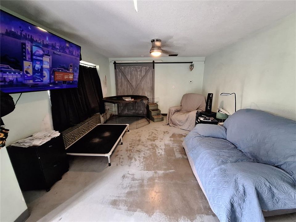 For Sale: $565,000 (4 beds, 3 baths, 2727 Square Feet)